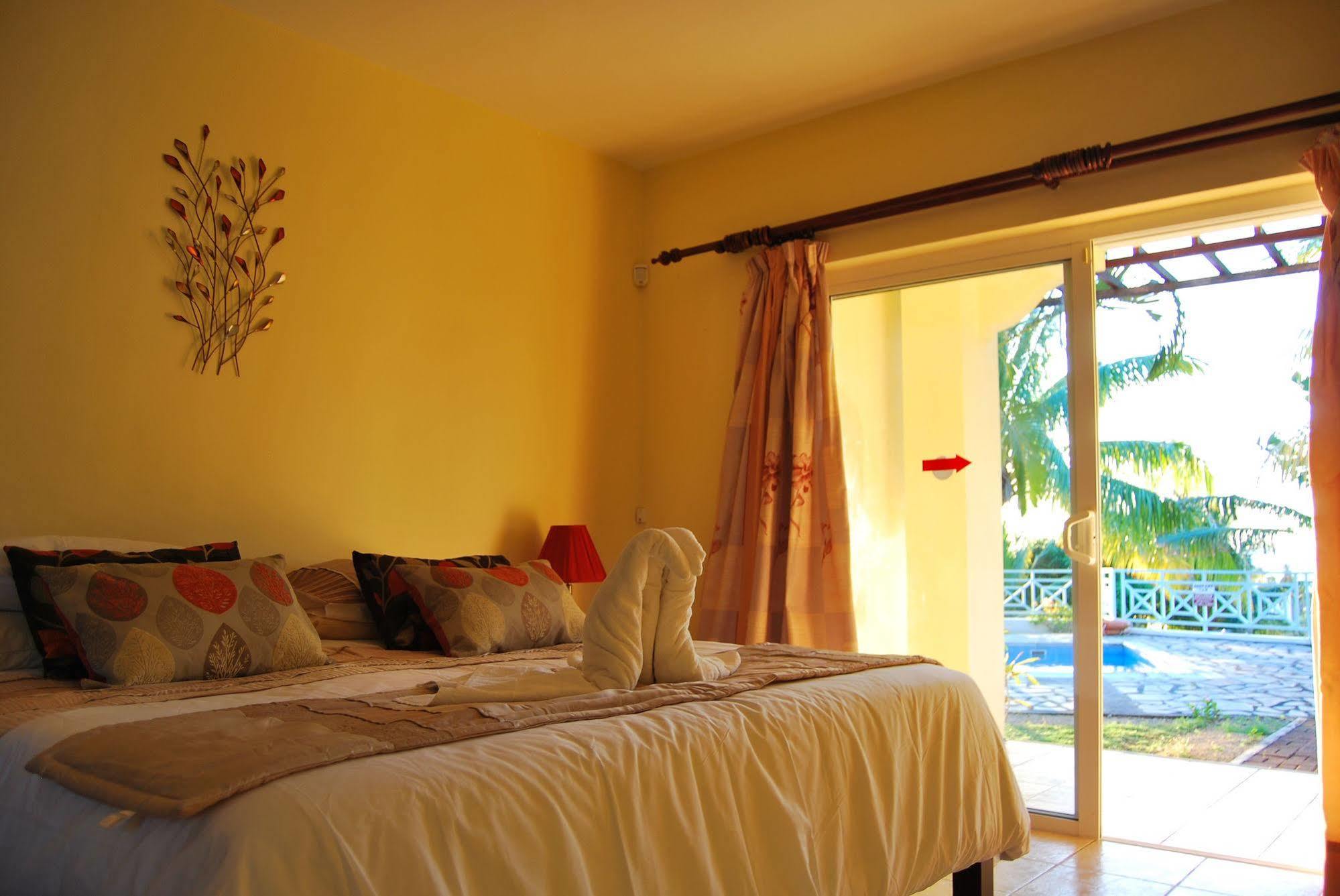Marisa Residences Vila *